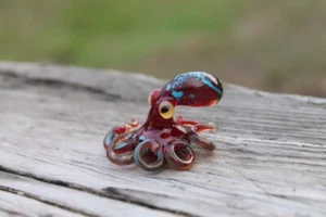 Figura de vidrio soplado rojo profundo azul naranja y azul pulpo vidrio vidrio pulpo - Imagen 1 de 6