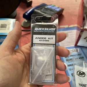 New Mercury Mercruiser Quicksilver Oem Part # 42121Q02 Anode Assy - Picture 1 of 2