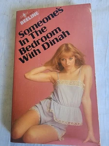 Vintage Beeline Books Someone's in the Bedroom with Dinah by Jerry Greiss - Imagen 1 de 3
