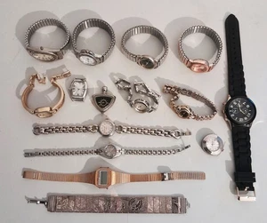 Vintage bis modernes Uhren Konvolut, verschiedene Marken & Größen sehr schön - Bild 1 von 2