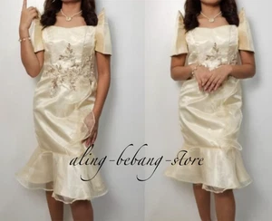 Vestido Filipino Moderno con Volantes Dobladillo Manga Mestiza con Bordado - Imagen 1 de 2