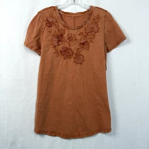 Coldwater Creek T-Shirt Women Sz M Rust Appliqué Round Neck ShortSleeve Slub Tee - Picture 1 of 9