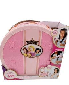 Disney Princess Style Collection Light Up & Style Fold-n-Go Waschtisch Set BRANDNEU - Bild 1 von 4