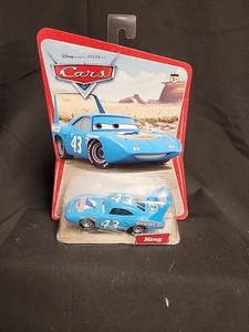 Nuovo 2005 Disney Pixar Cars King #43 Desert Blister Card - Foto 1 di 6