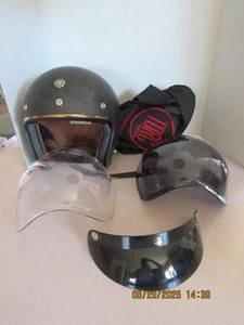 TORC Motorcycle Fiberglass Helmet - 2 visors - Picture 1 of 11
