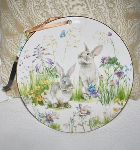 WILLIAMS-SONOMA FLORAL MEADOWS CHEESE PLATE WITH KNIFE - Picture 1 of 2