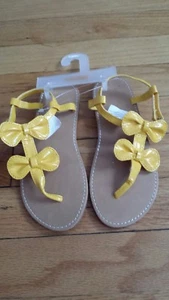 NWT Gymboree Preppy Peach Girl's Yellow bow sandals Sz 12 - Picture 1 of 1
