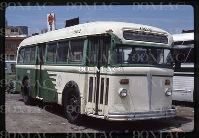 SF MUNI. Autobús blanco #062. San Francisco (CA). 2 diapositivas originales 1982-86. Foto 1 de 2