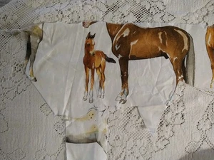 LOT of REMNANTS Alexander Henry Fabrics Collection 2016 "love of horses" cream - Picture 1 of 7