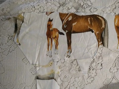 LOT of REMNANTS Alexander Henry Fabrics Collection 2016 "love of horses" cream - Image 1 of 4