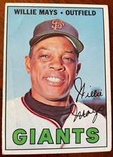 WILLIE MAYS   1967  TOPPS   Baseball Card - WEAR - VINTAGE!