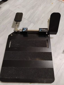 DriFeez Foot Accelerator Left Pedal Feel Easier Driving - Picture 1 of 5