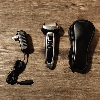 Panasonic Arc 5 Model  ES-LV65 - Image 1 of 4