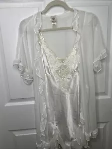 In Bloom By Jonquil Robe & Beaded Gown Lingerie Honeymoon Size M Beautiful - Picture 1 of 18