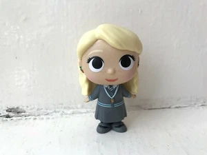 FUNKO MYSTERY MINI - HARRY POTTER SERIES 2 - LUNA LOVEGOOD VINYL FIGURE - Picture 1 of 2