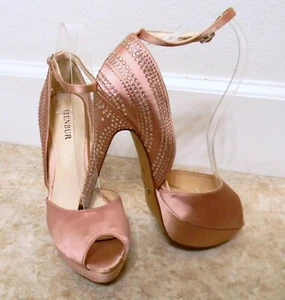 Menbur Damen verziert Rosa Satin Peeptoe Knöchel Plateau Heels Größe 6 (36) - Bild 1 von 7