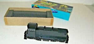 Athearn Vintage SW1500 Switcher MINT UNdecorated UNused HO Scale Open Parts Bag