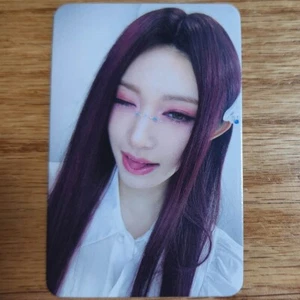 Tarjeta fotográfica oficial Leeseo Applemusic POB Ive 2do mini álbum Ive Switch - Imagen 1 de 2