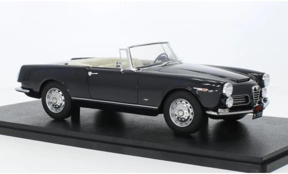 CULT SCALE 1/18 CML039-2 - Alfa Romeo 2600 Spider Touring blu 1961 - Immagine 1 di 1