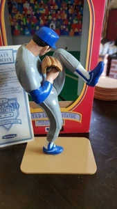 1993 Nolan Ryan Hartland Statue - Gray - With Box & COA - LIMITED EDITION - Picture 1 of 5