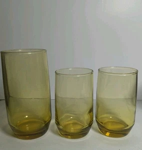 Tre bicchieri da succo vintage ambra - Foto 1 di 7