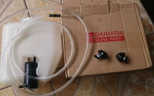 Daihatsu Windshield Washer Fluid Reservoir/Jar 85330-87603 F10 F20 F50 F70 1 Set - Picture 1 of 4