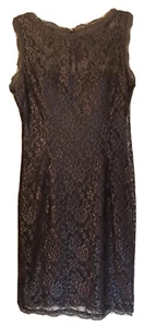 Simply Liliana Mujer Talla 2 Vestido Corto Floral de Encaje Gris Oscuro Forrado Sin Mangas - Imagen 1 de 6