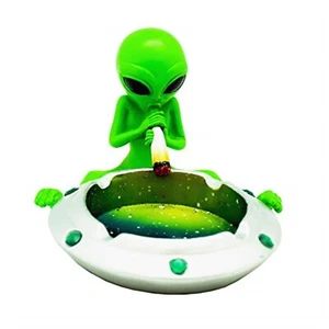 Fantasy Gifts Astral Alien Smoke Session Ashtray - 4" - Picture 1 of 1