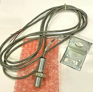 ELECTRO-SENSORS SHAFT SPEED SENSOR WITH BRACKET 906-SH - Picture 1 of 3
