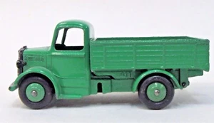 1950's Dinky #411 BEDFORD TRUCK green diecast x2 - Picture 1 of 6