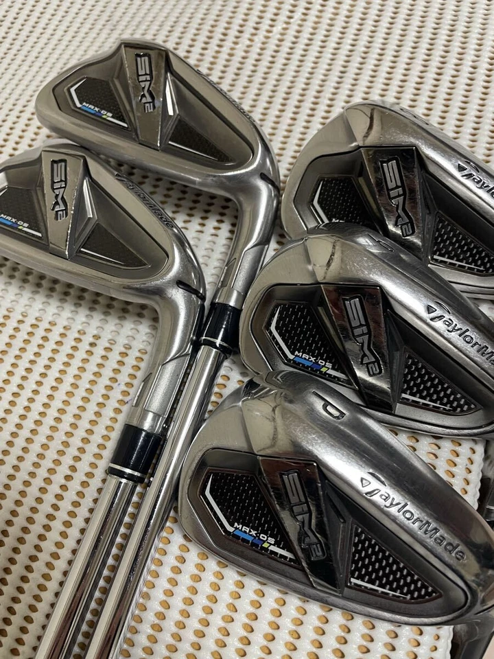 Used Taylormade SIM2 MAX OS KBS MAX MT85 R  irons #6-Pw - Image 1 of 4