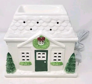 HomeWorx by Harry Slatkin Gingerbread Christmas Holiday House Plug-in Wax Warmer - Picture 1 of 20