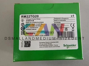 NUOVO relè di controllo Schneider RM22TG20 - Foto 1 di 7