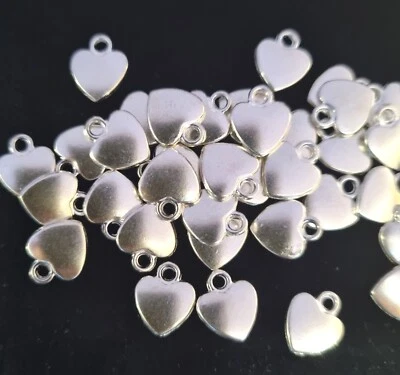 20 Herz Anhänger Charms 12mm Farbe silber Bettelanhänger Metall basteln #S134