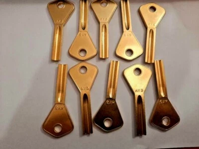 10 X AY3 / SILCA ABLOY Key Blanks