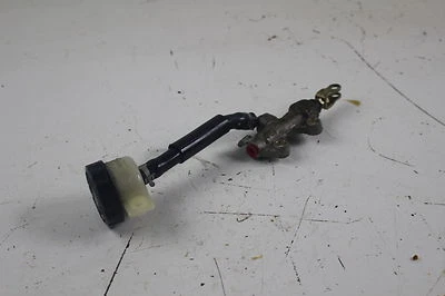 Kawasaki Ninja Zx11 Zx1100d 2000 cilindro maestro de freno trasero con depósito Foto 1 de 2