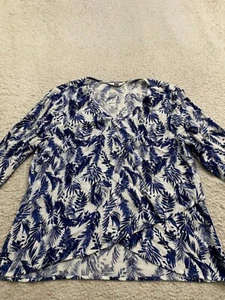 Blusa Croft & Barrow Mujer Floral Manga 3/4 Cuello en V Multicolor Petites PL - Imagen 1 de 8