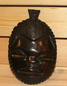 Vintage African hand carving wood tribal wall hanging mask - Picture 1 of 7