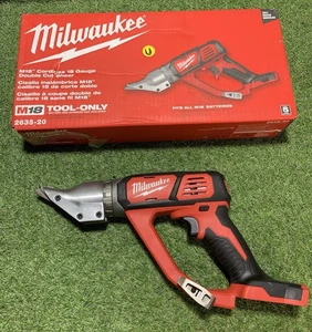 Milwaukee ‎2635-20 18V Shear Tool - Red ( Tool Only) - Picture 1 of 2