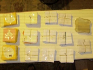 OVER 1250 USED DISC SLEEVES...PAPER/PLASTIC/ETC...USED ,AS IS...LOT#2 - Photo 1/5