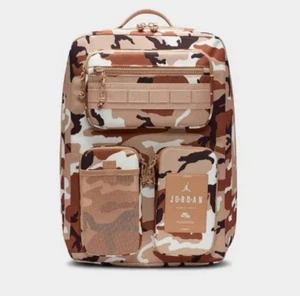 Jordan Hesi Zaino Sabbia Mimetico Nike App Edizione Limitata 15" - Foto 1 di 12