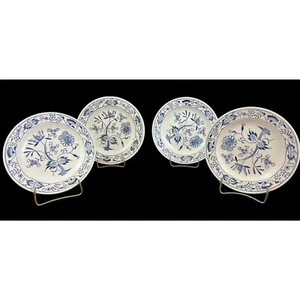 Blue Onion Royal China Doorn 6 1/4" Dessert/Bread Plates - Set of 4 Lot #1 - Picture 1 of 8