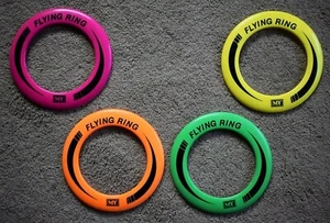 MY Toy Flying Ring Frisbee Toys Ideal For The Beach/Garden - Picture 1 of 2