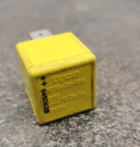 Opel Vectra Astra Corsa Zafira SAAB 9-3 GM RELAY 24438887 12V yallow 819 70A - Picture 1 of 2
