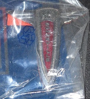 Pontiac Bonneville 1997 40 aniversario emblema NOS Foto 1 de 1