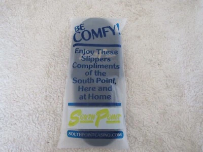 1 Pair - South Point Hotel Casino OSFM Slippers - Black w/Gold Embroidery - NEW - Изображение 1 из 3