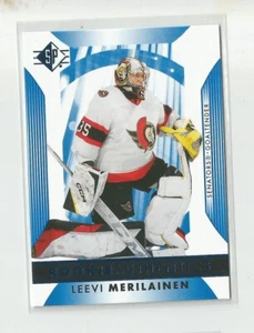 2023-24 SP Hockey LEEVI MERILAINEN Rookie Autentico BLU - Foto 1 di 1
