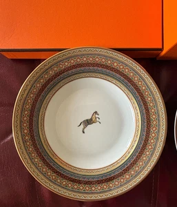 2er Set Hermes Cheval d'Orient Suppenschalen mit großem Rand - Bild 1 von 9