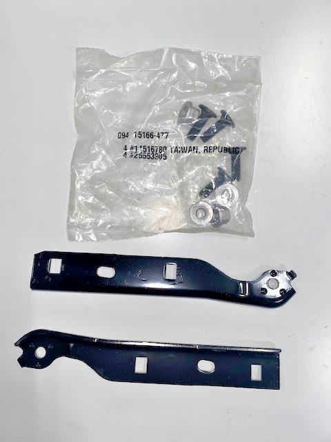 Bisagra de capó GM 1994-2005 GENUINA, PIEZA NUEVA OEM, NÚMERO DE PIEZA 12479946 Foto 1 de 4