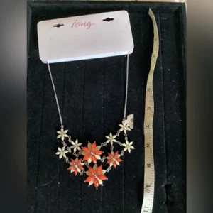 Collana bavaglino floreale glassa nuova con etichetta - Foto 1 di 1